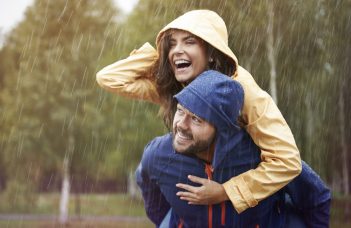 Best Lightweight Rain Jackets for Travel